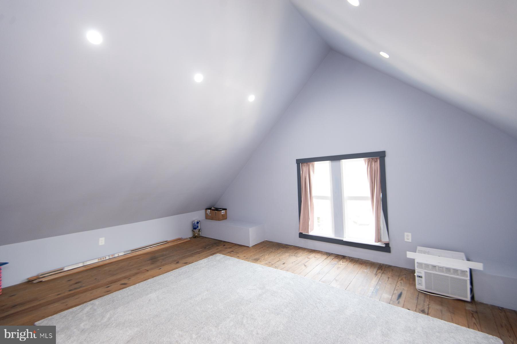 HISTORIC WEST END - Residential