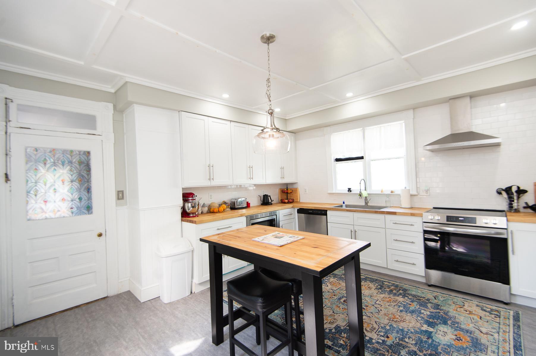 HISTORIC WEST END - Residential