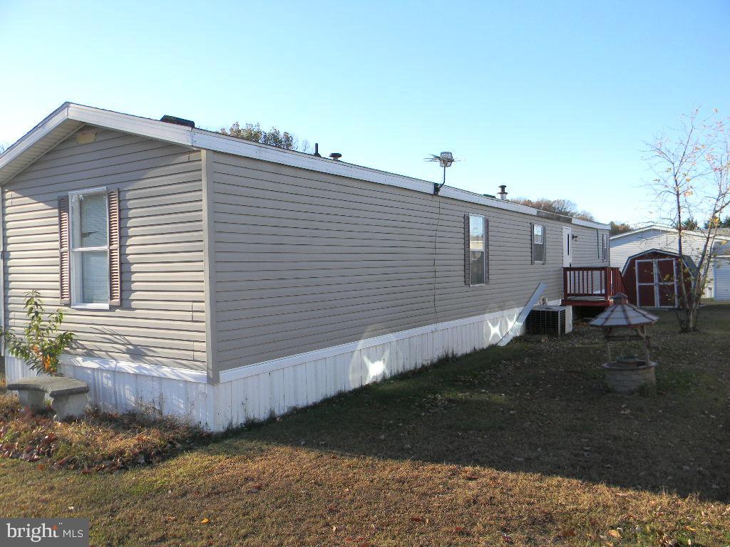 MISTY MEADOWS - Residential