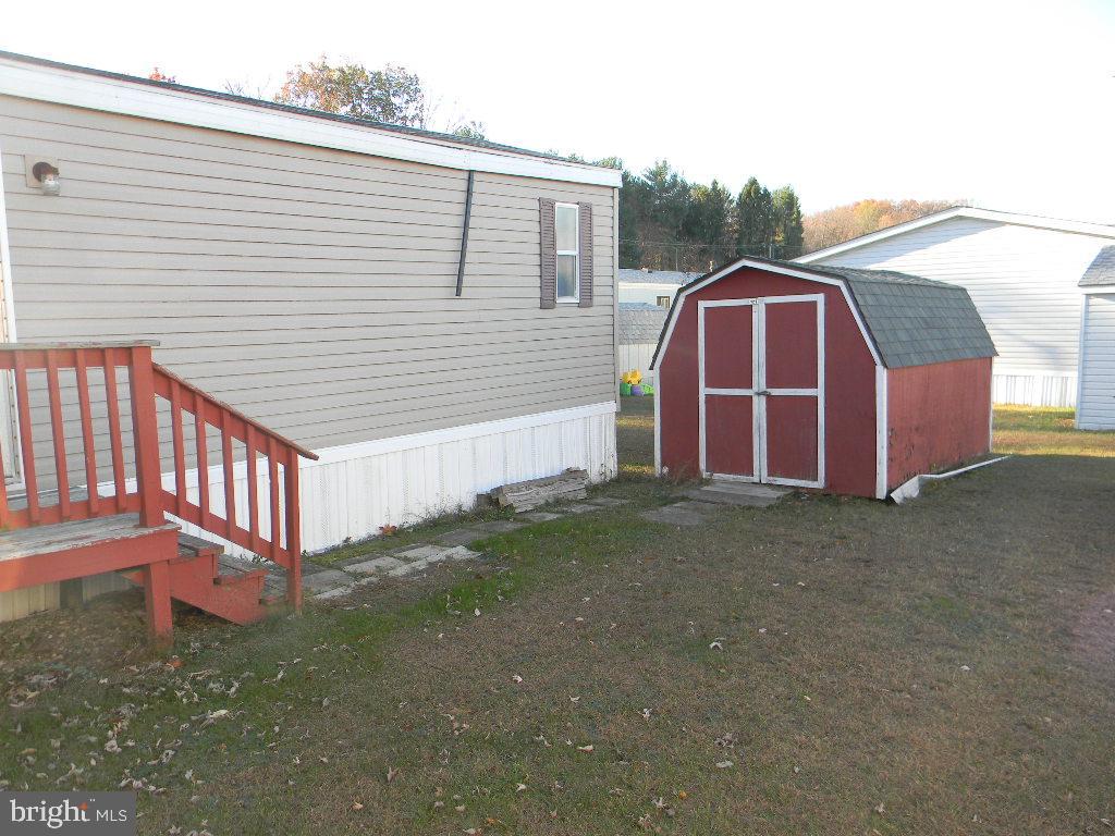 MISTY MEADOWS - Residential