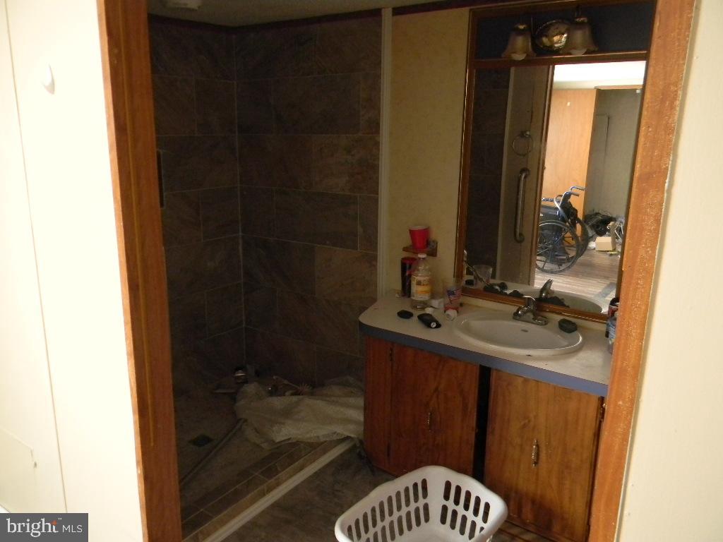 MISTY MEADOWS - Residential