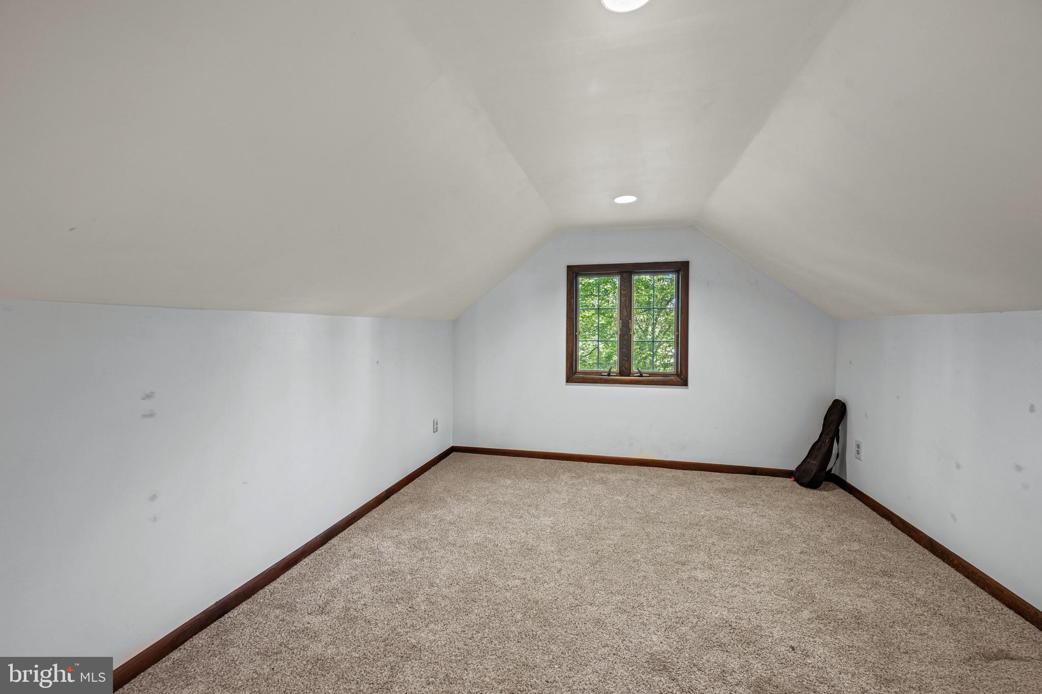 FELLOWSHIP FOREST - Residential