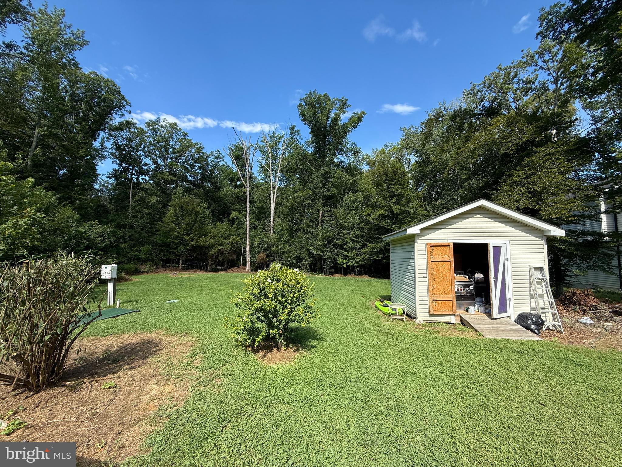38 BLIZZARD COURT