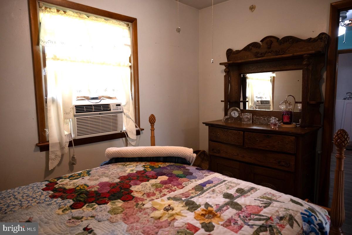 RIVERS EDGE - Residential