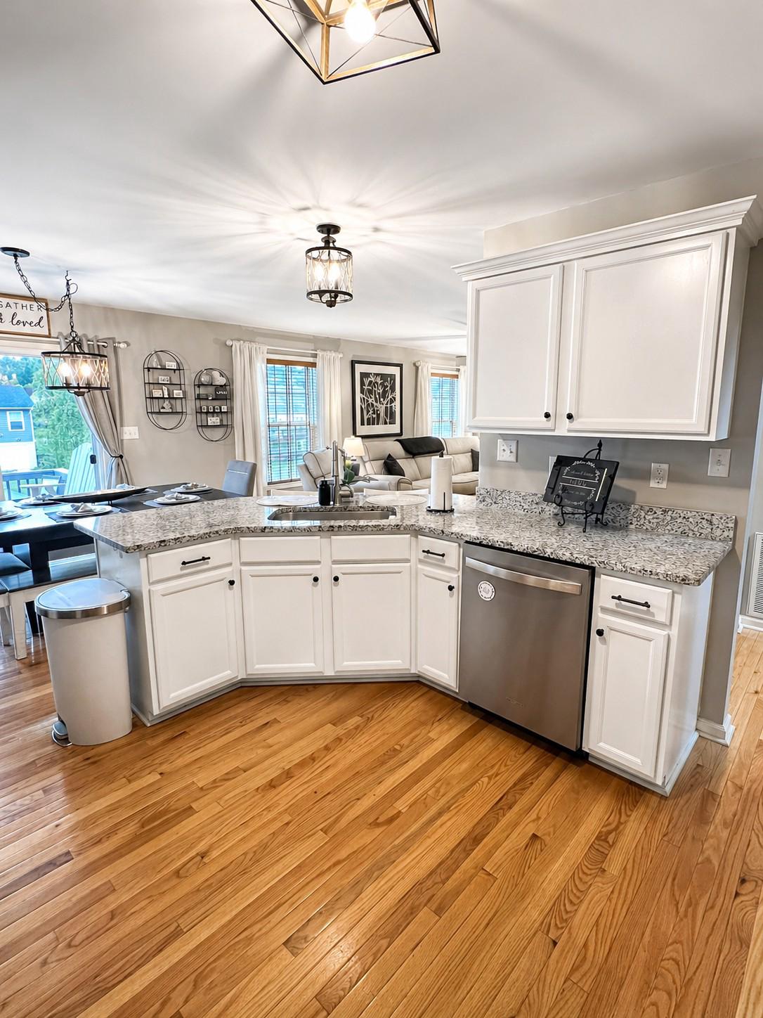 PEBBLE RIDGE - Residential