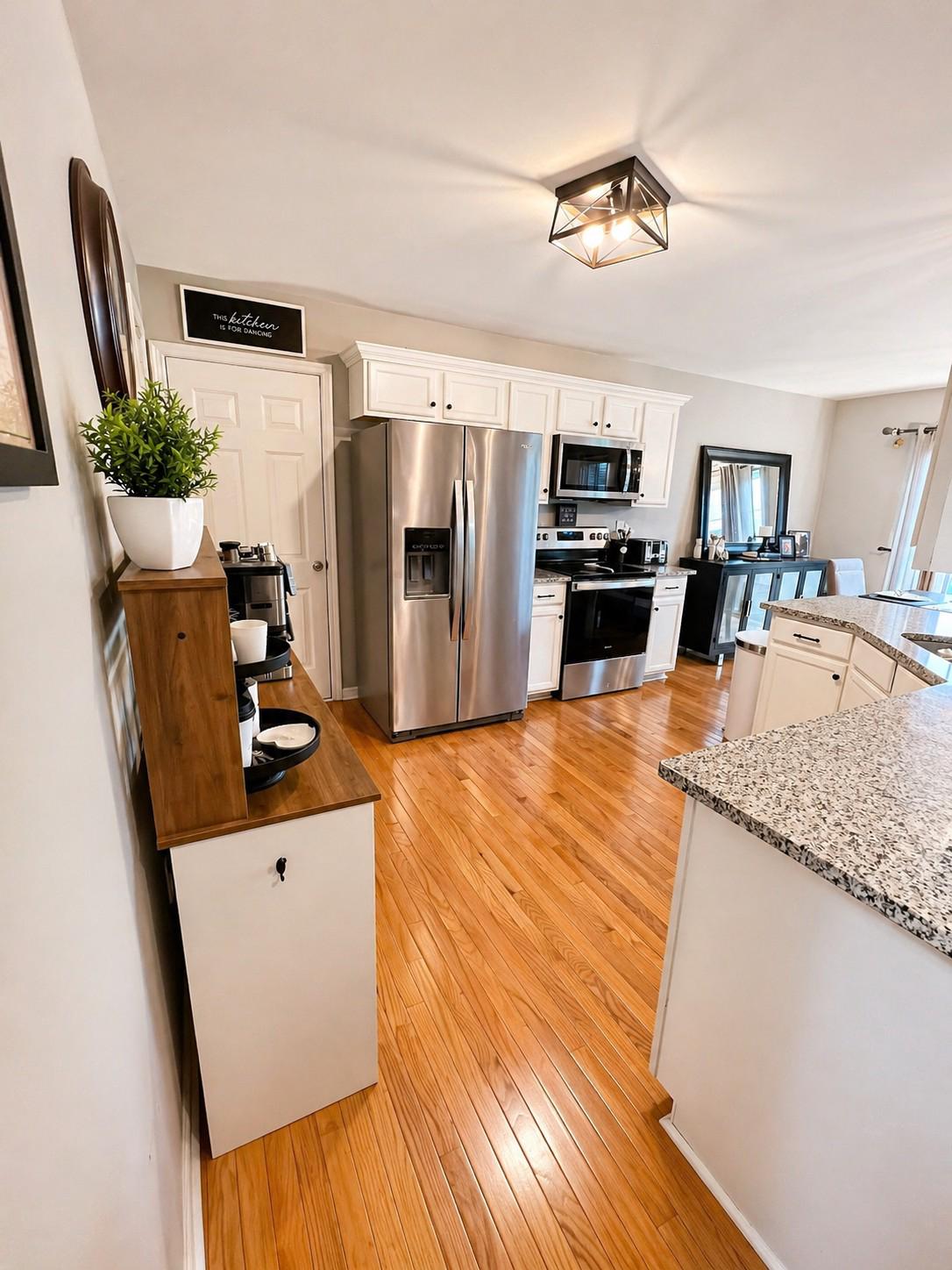 PEBBLE RIDGE - Residential