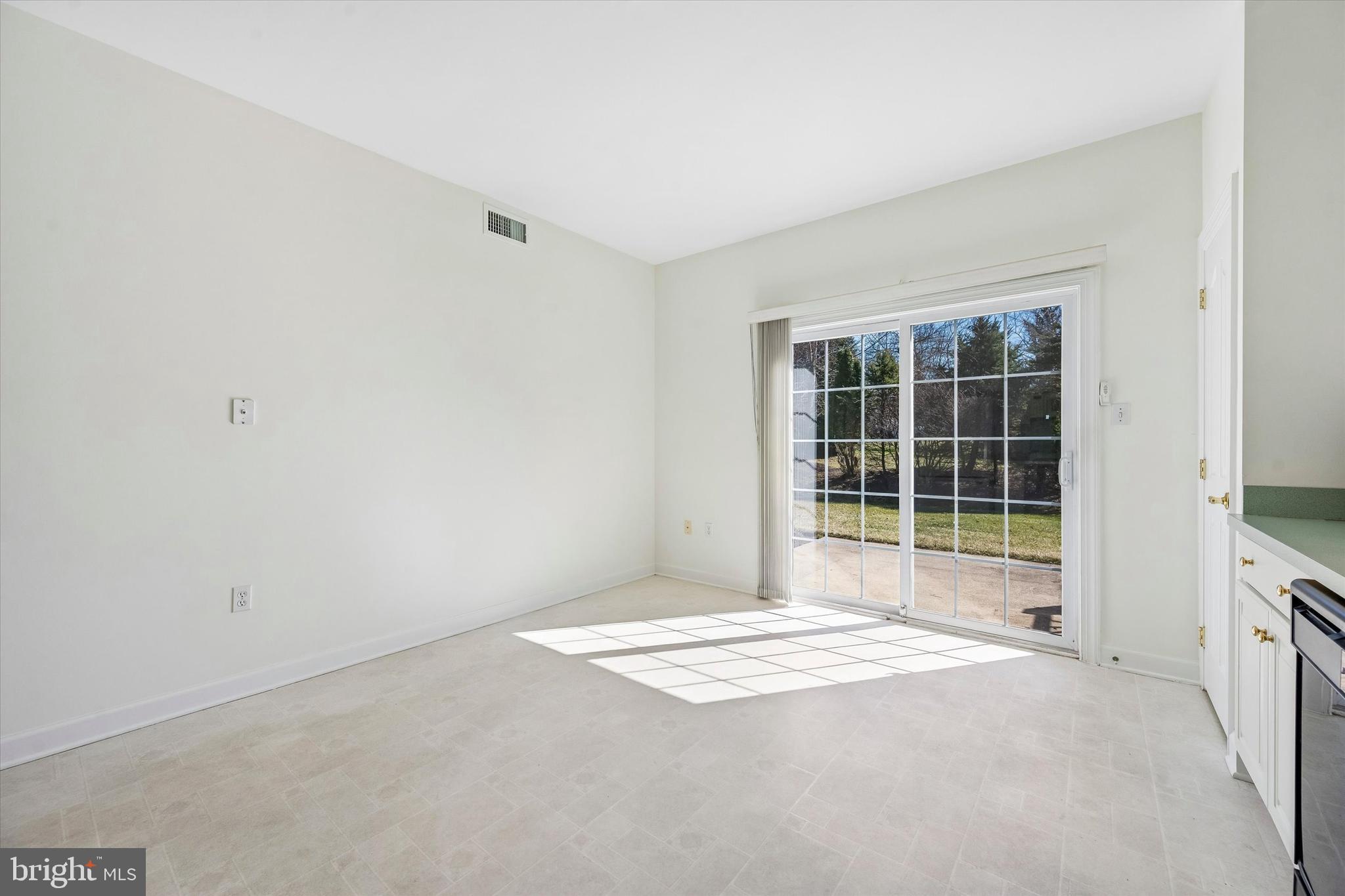 ADARE VILLAGE - Residential