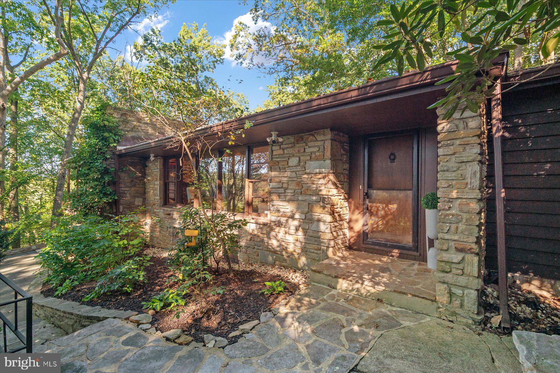 9222 SATYR HILL ROAD