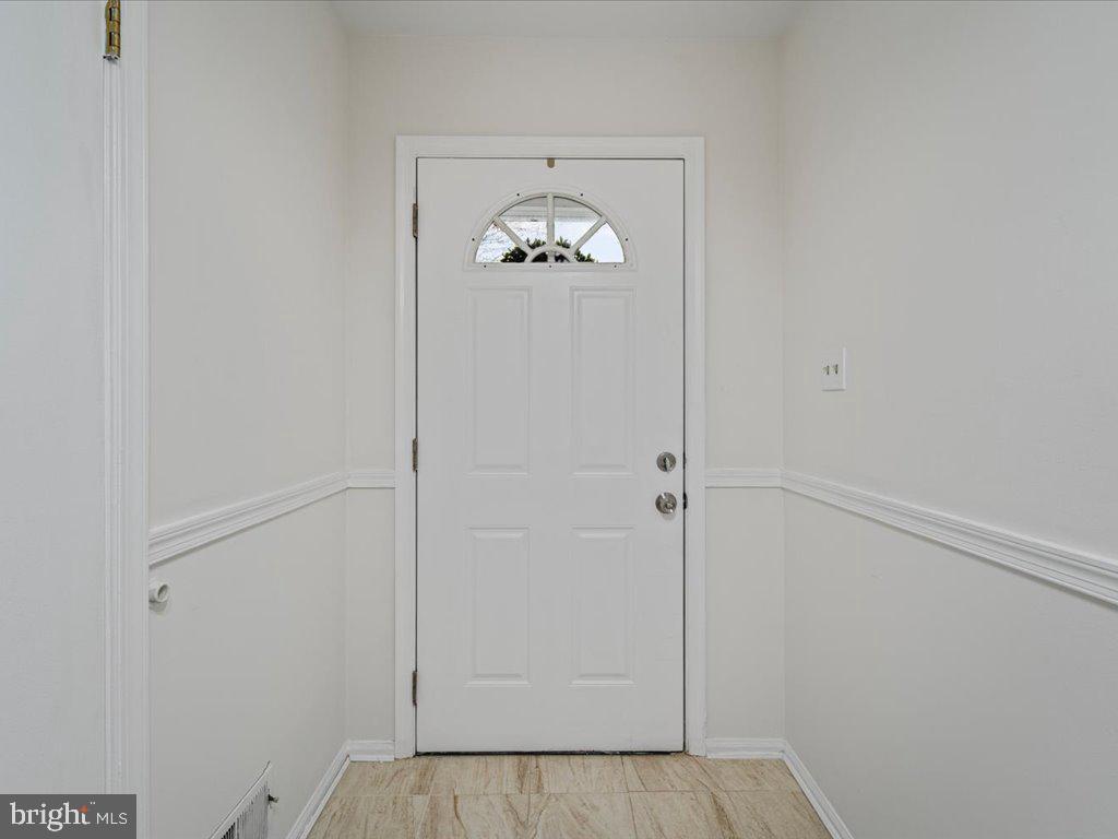 TOWNES OF GREENBRIAR - Residential