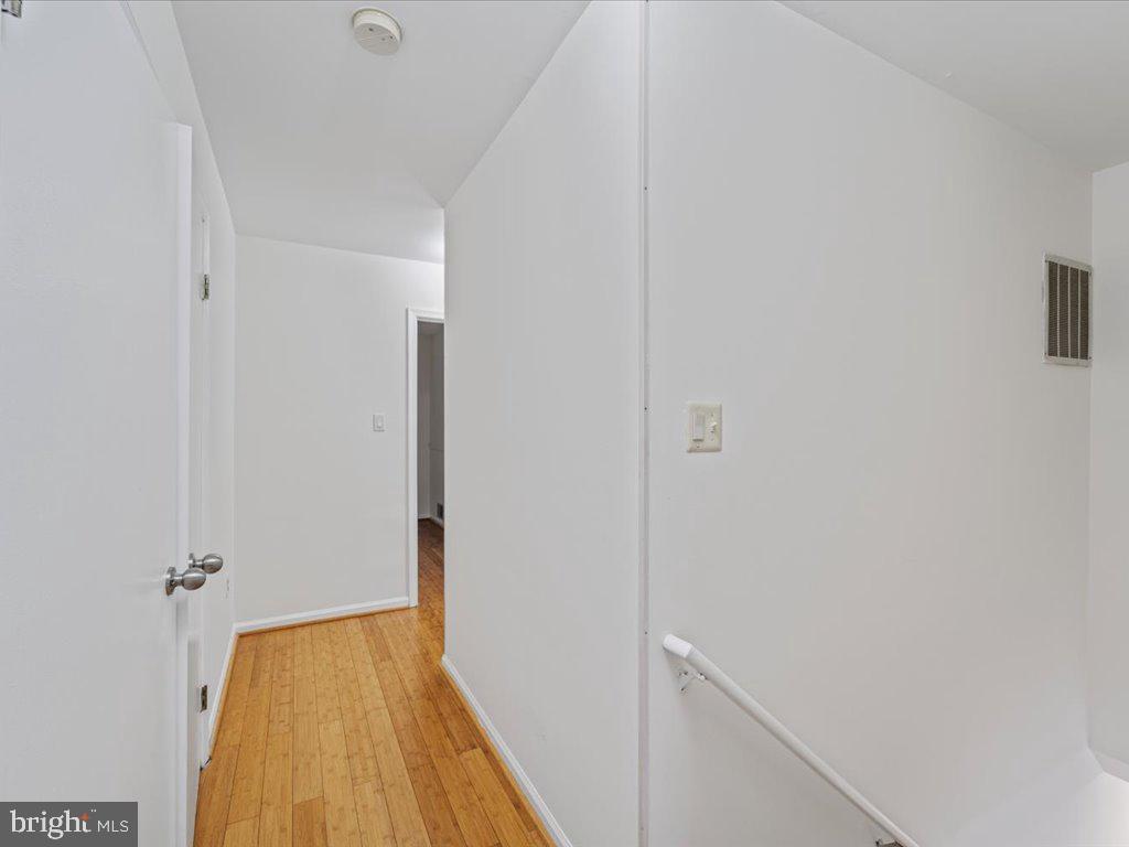 TOWNES OF GREENBRIAR - Residential