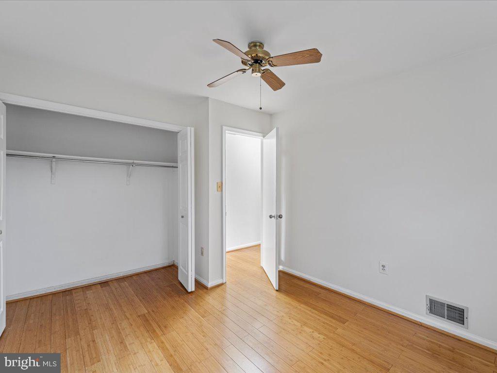 TOWNES OF GREENBRIAR - Residential