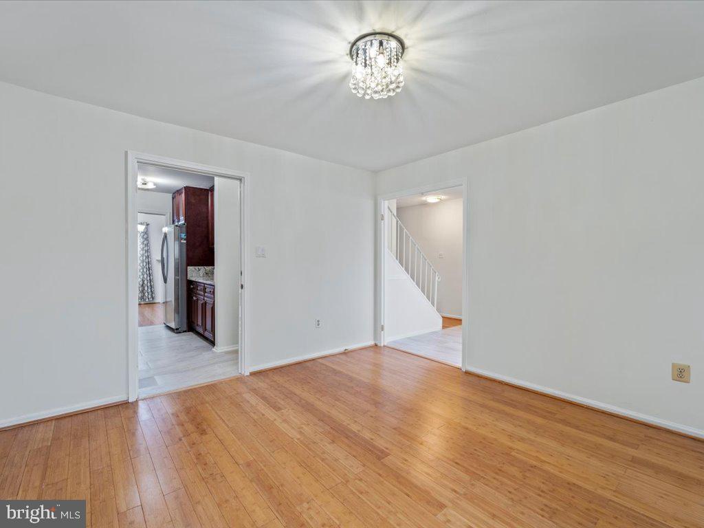 TOWNES OF GREENBRIAR - Residential