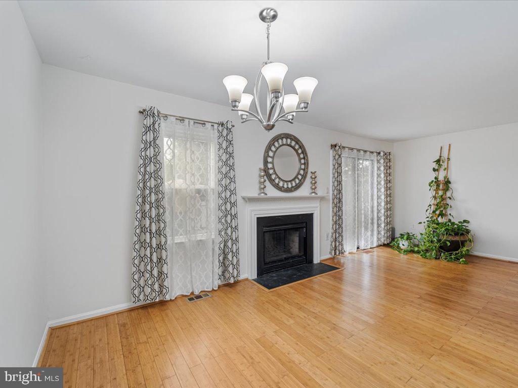 TOWNES OF GREENBRIAR - Residential