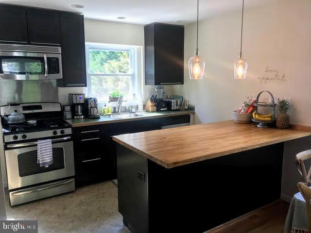 LYON PARK - Residential Income