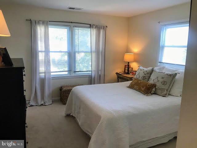 LYON PARK - Residential Income