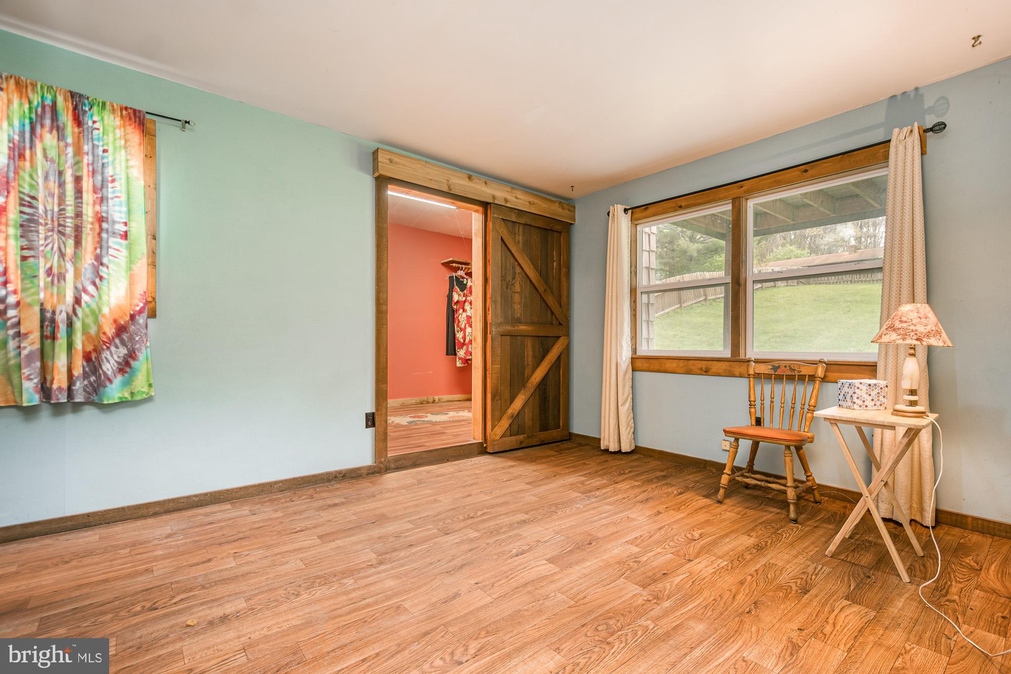 MITCHELL MANOR - Residential