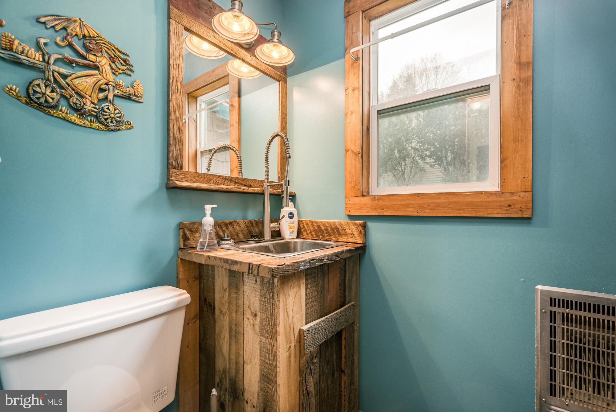 MITCHELL MANOR - Residential