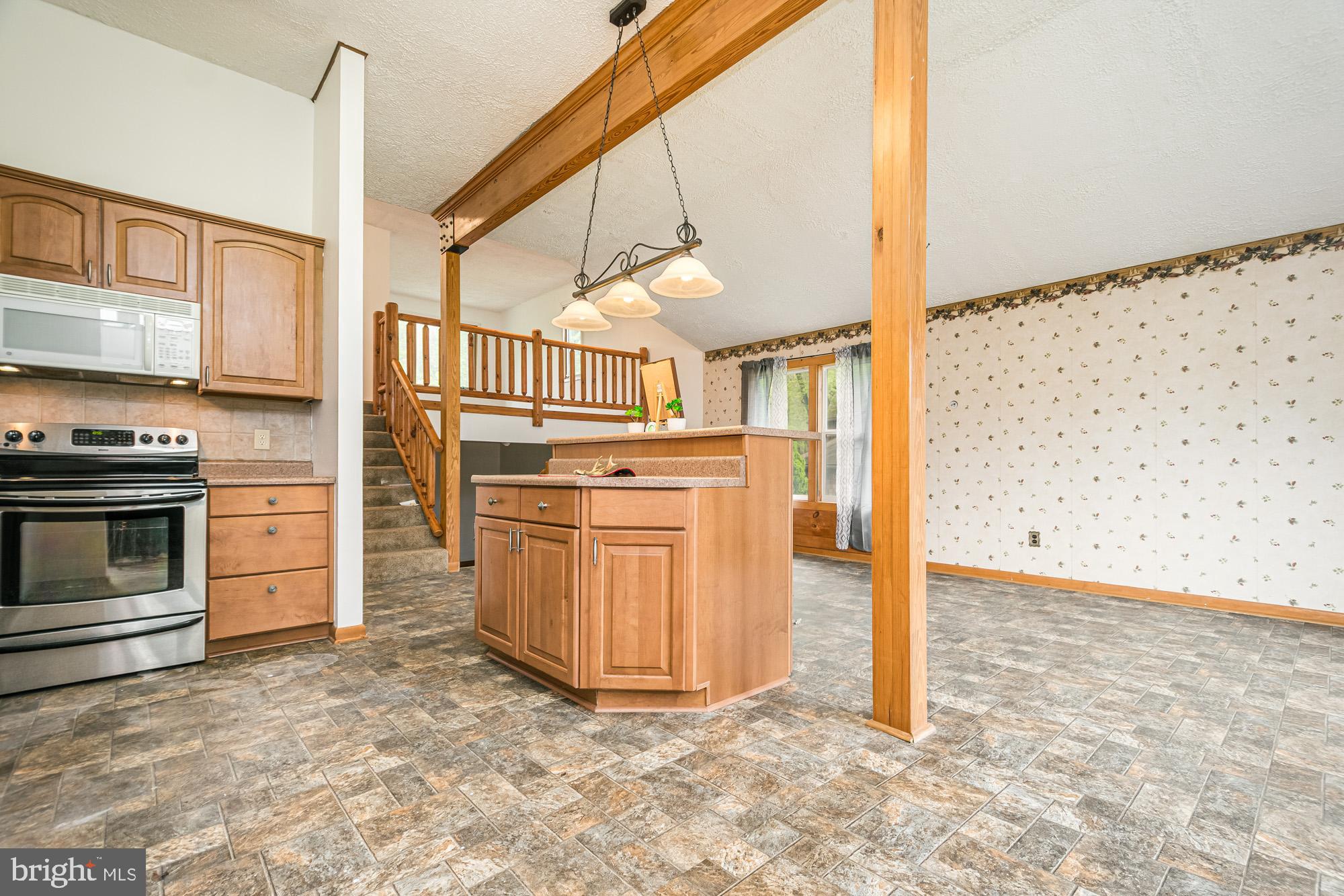 MITCHELL MANOR - Residential