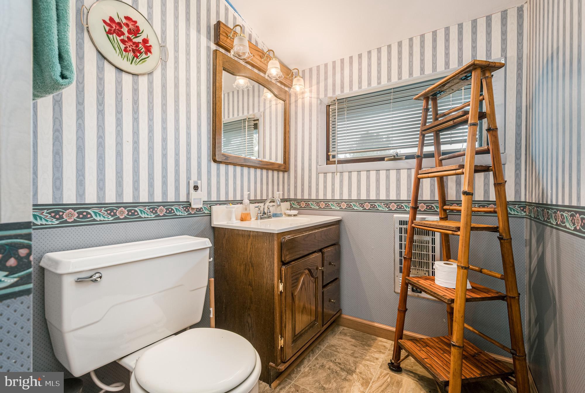 MITCHELL MANOR - Residential