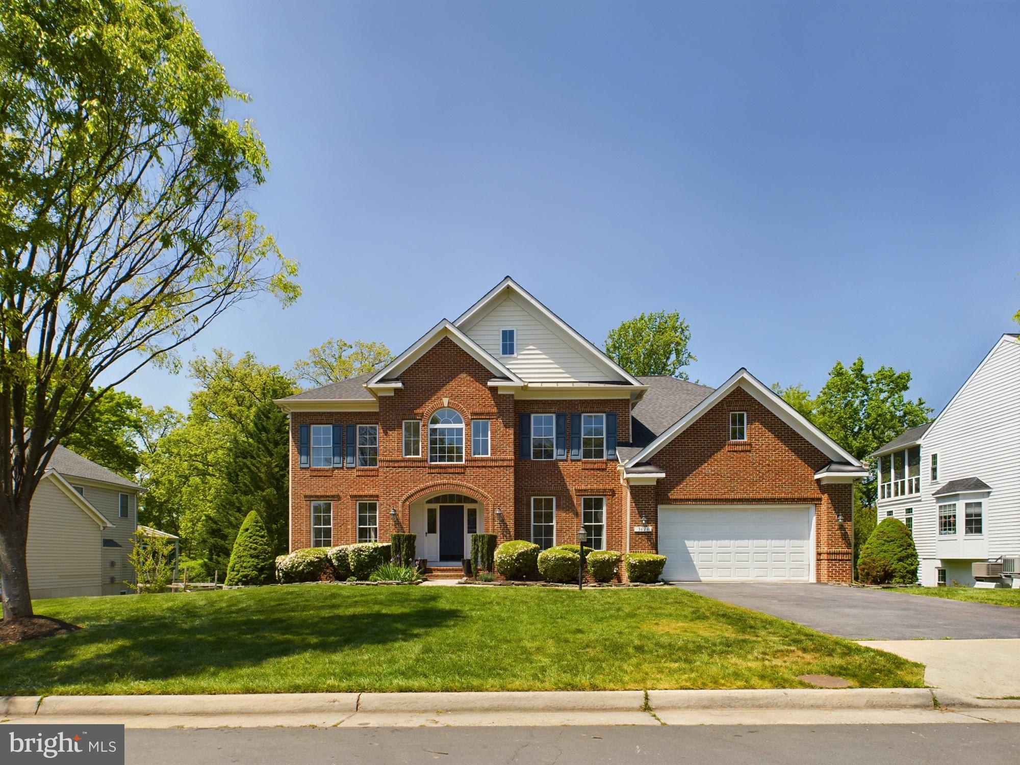 WESTVALE WOODS - Residential