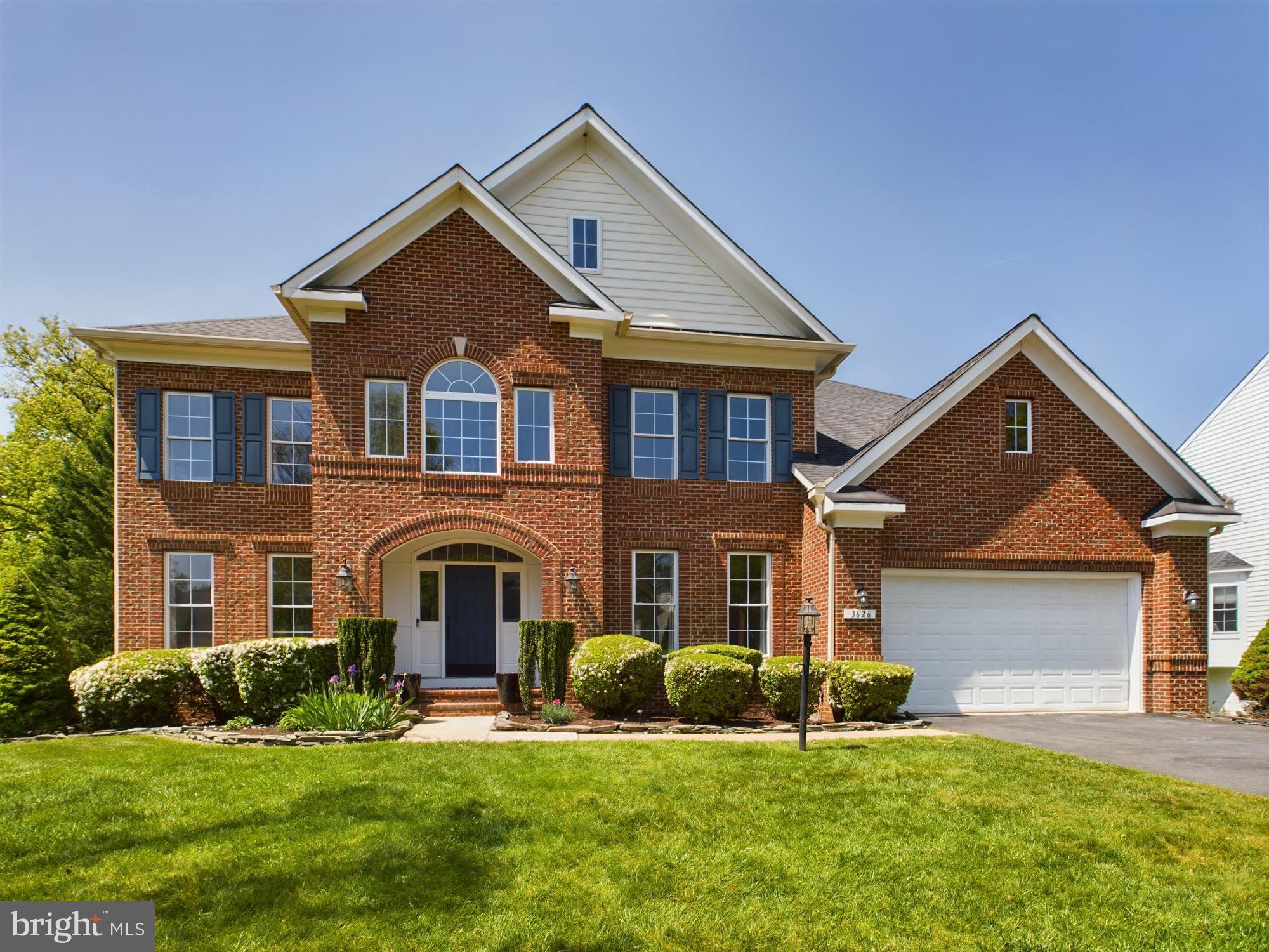 WESTVALE WOODS - Residential