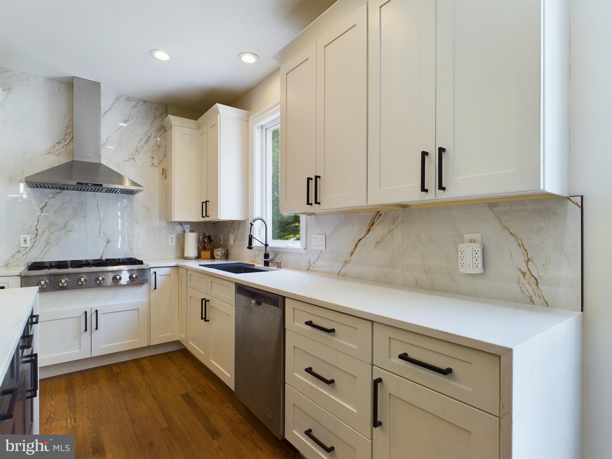 WESTVALE WOODS - Residential