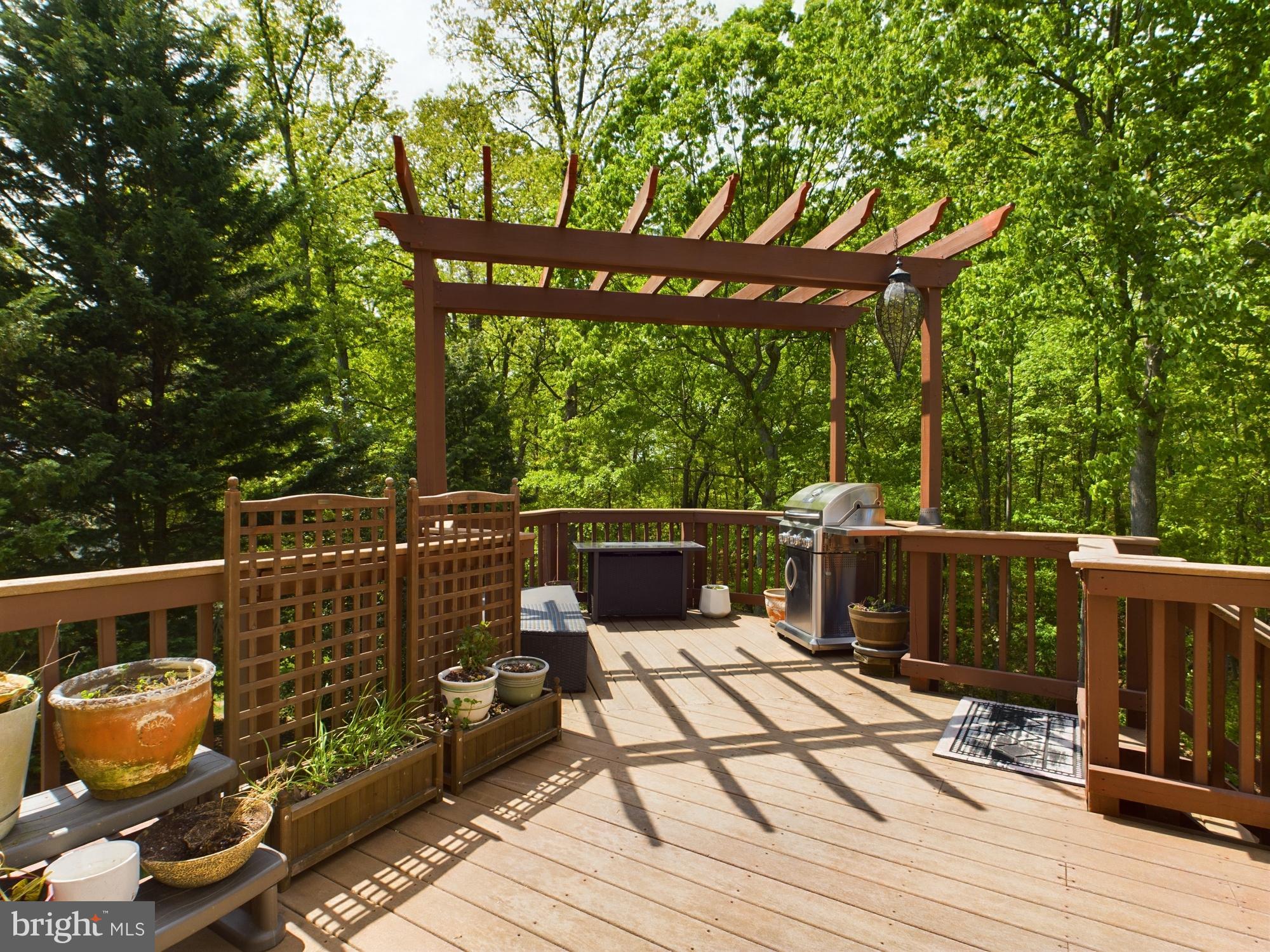 WESTVALE WOODS - Residential