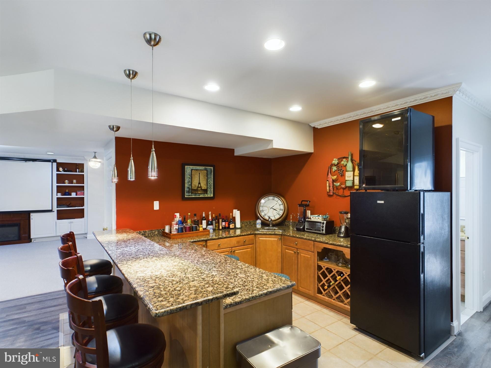 WESTVALE WOODS - Residential