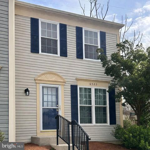 Photo of 6523 Old Carriage Lane, ALEXANDRIA, VA 22315 (MLS # VAFX2295938)
