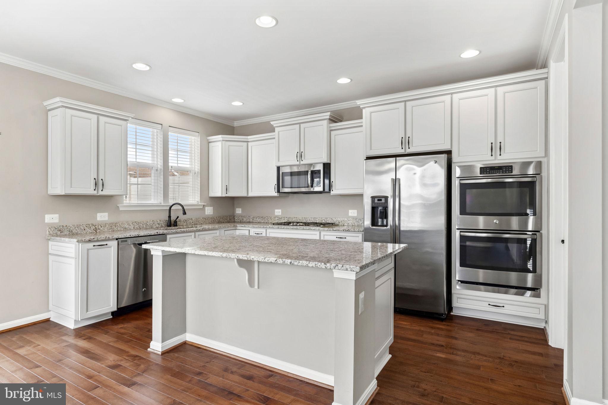 100 BLACKGUM COURT