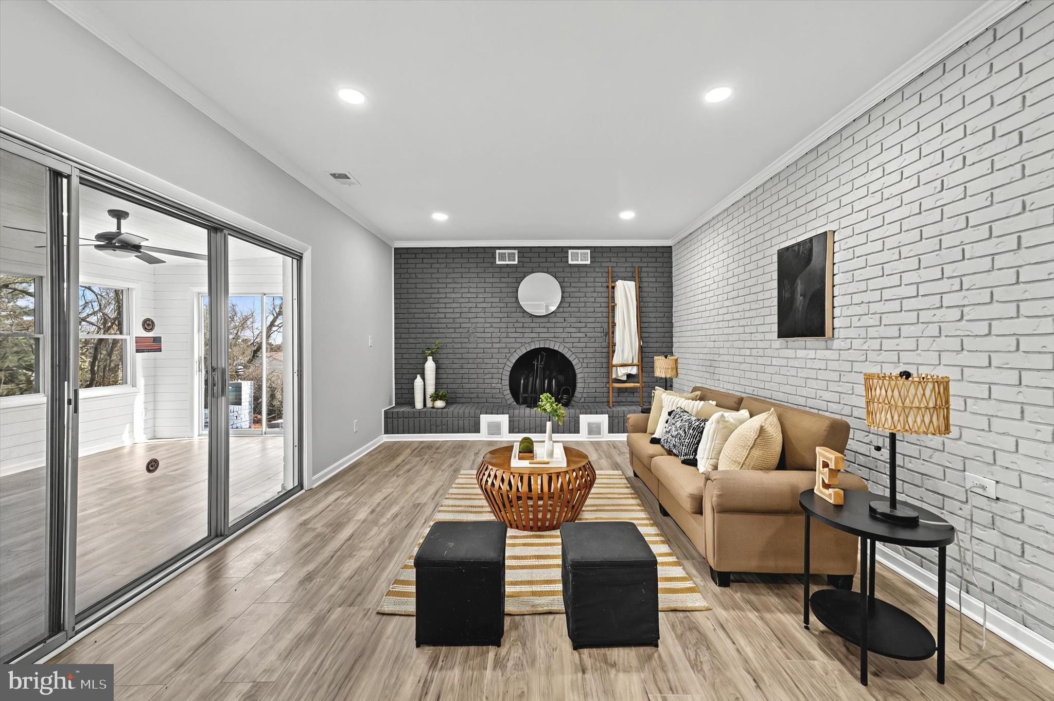 PARKVILLE - Residential