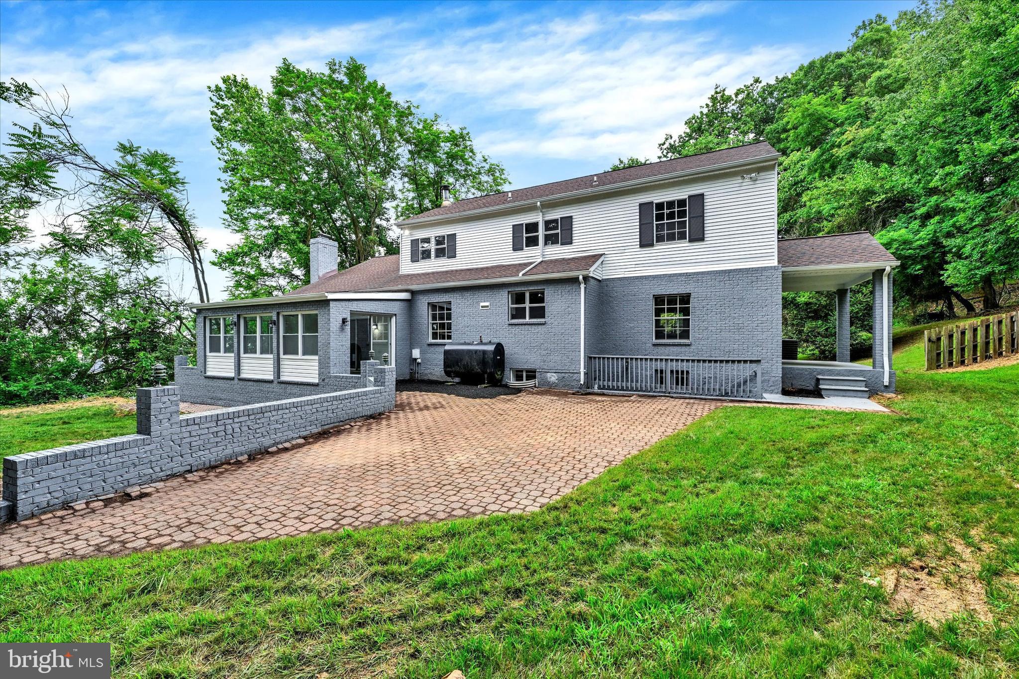 PARKVILLE - Residential