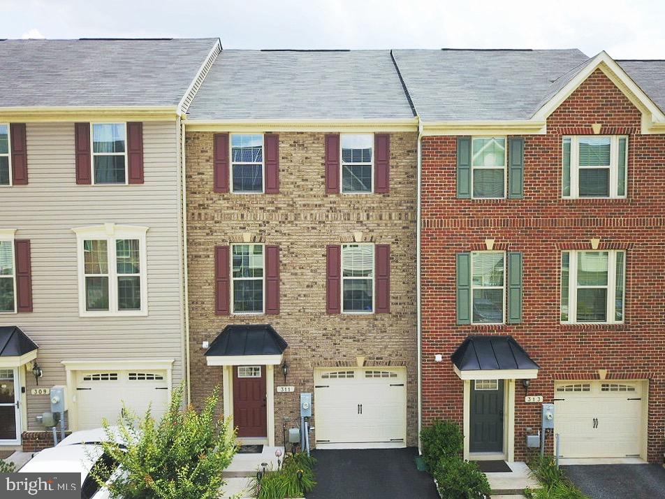 FIELDCREST ESTATES - Residential