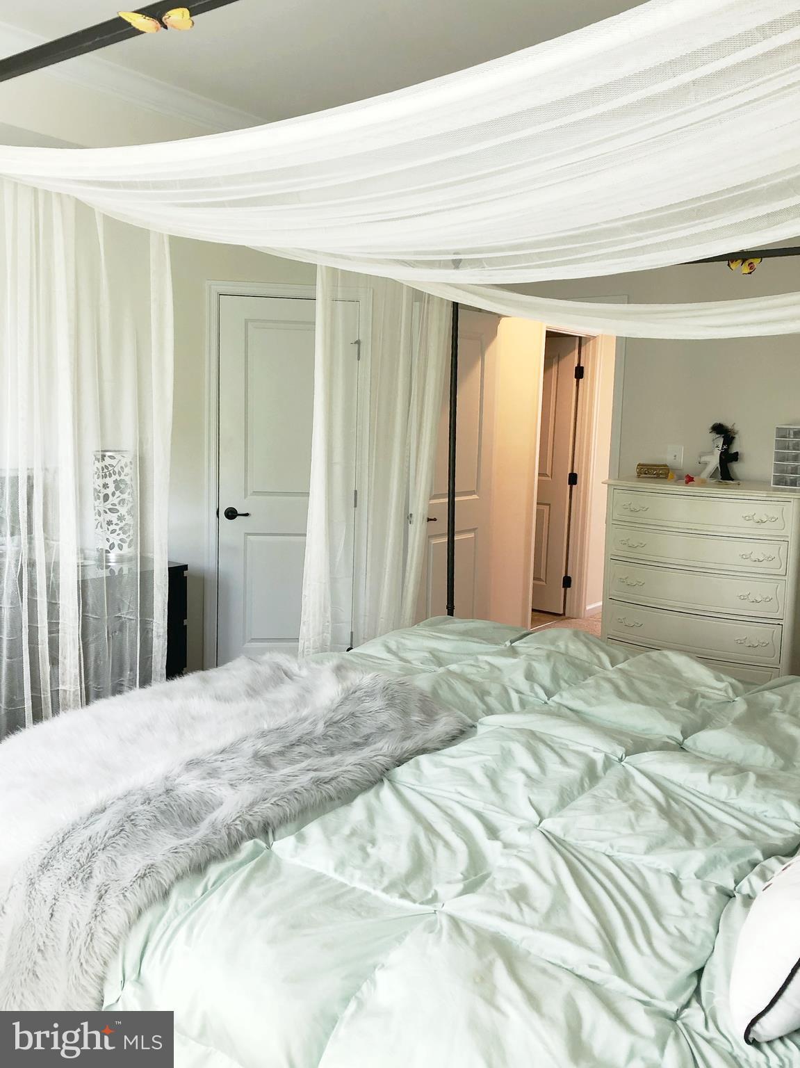 FIELDCREST ESTATES - Residential