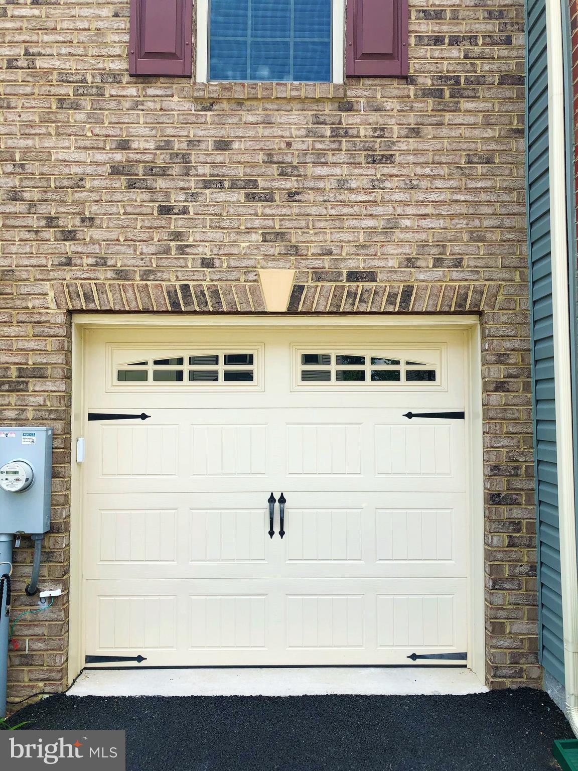 FIELDCREST ESTATES - Residential