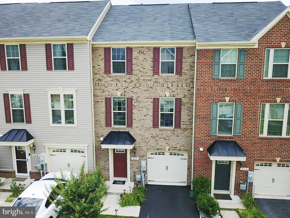 FIELDCREST ESTATES - Residential