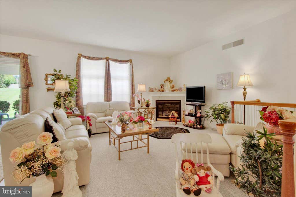 Photo of 1456 Wheatfield Drive, YORK, PA 17408 (MLS # PAYK2104374)