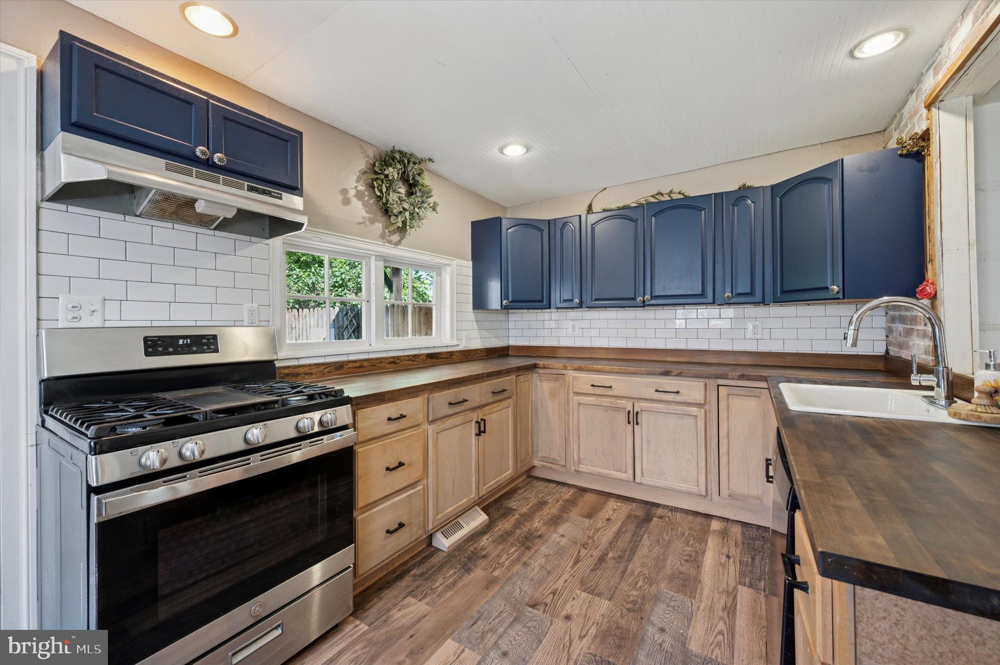 306 HIGHLAND ROAD