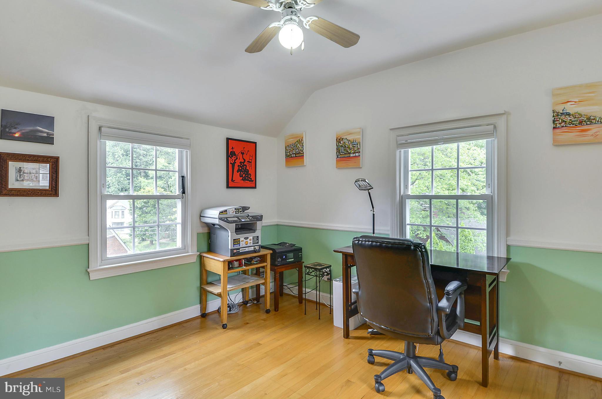 WOODSIDE FOREST - Residential