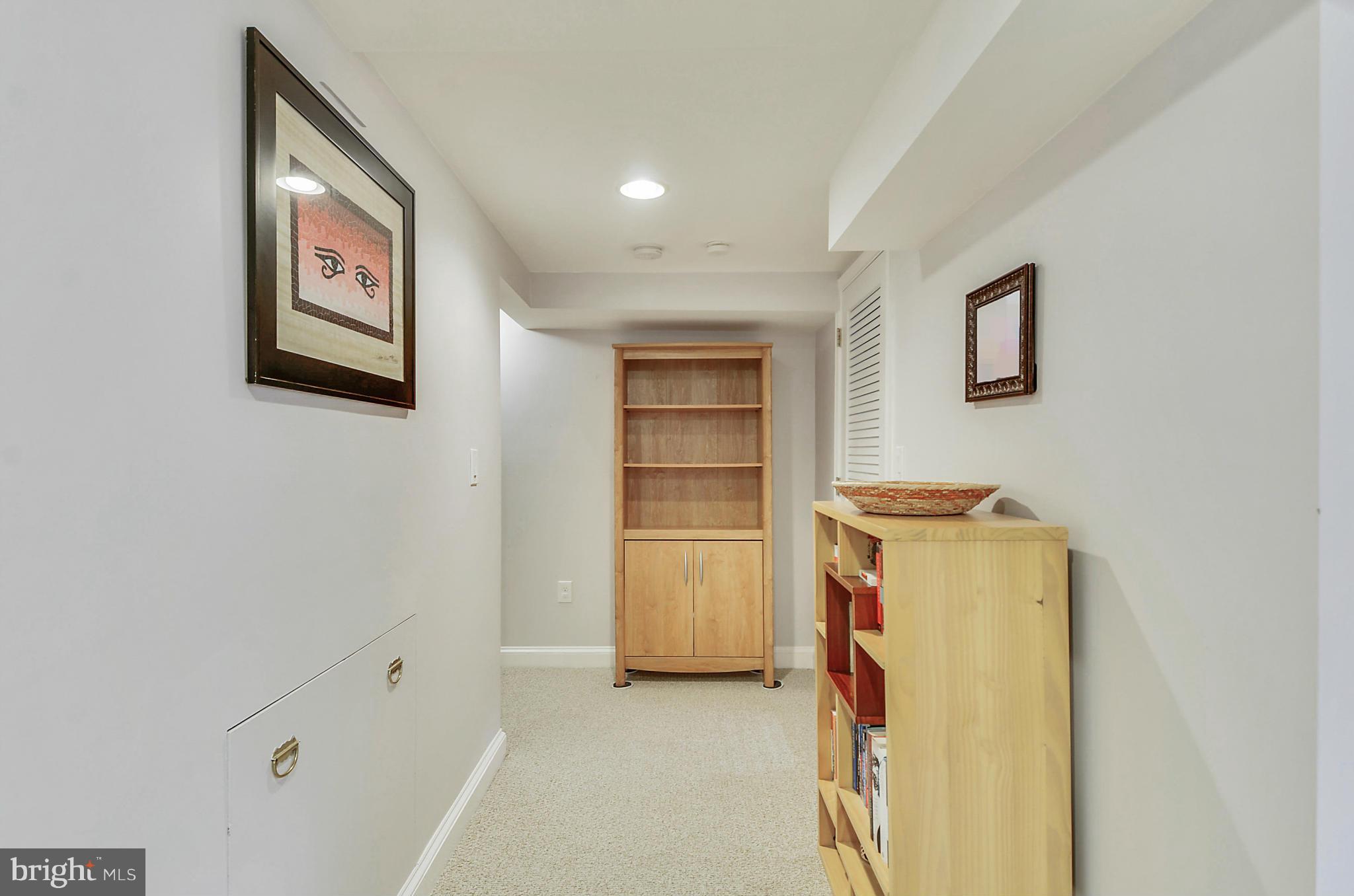 WOODSIDE FOREST - Residential