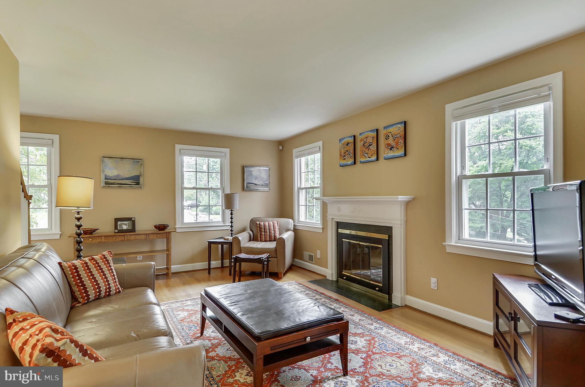 WOODSIDE FOREST - Residential