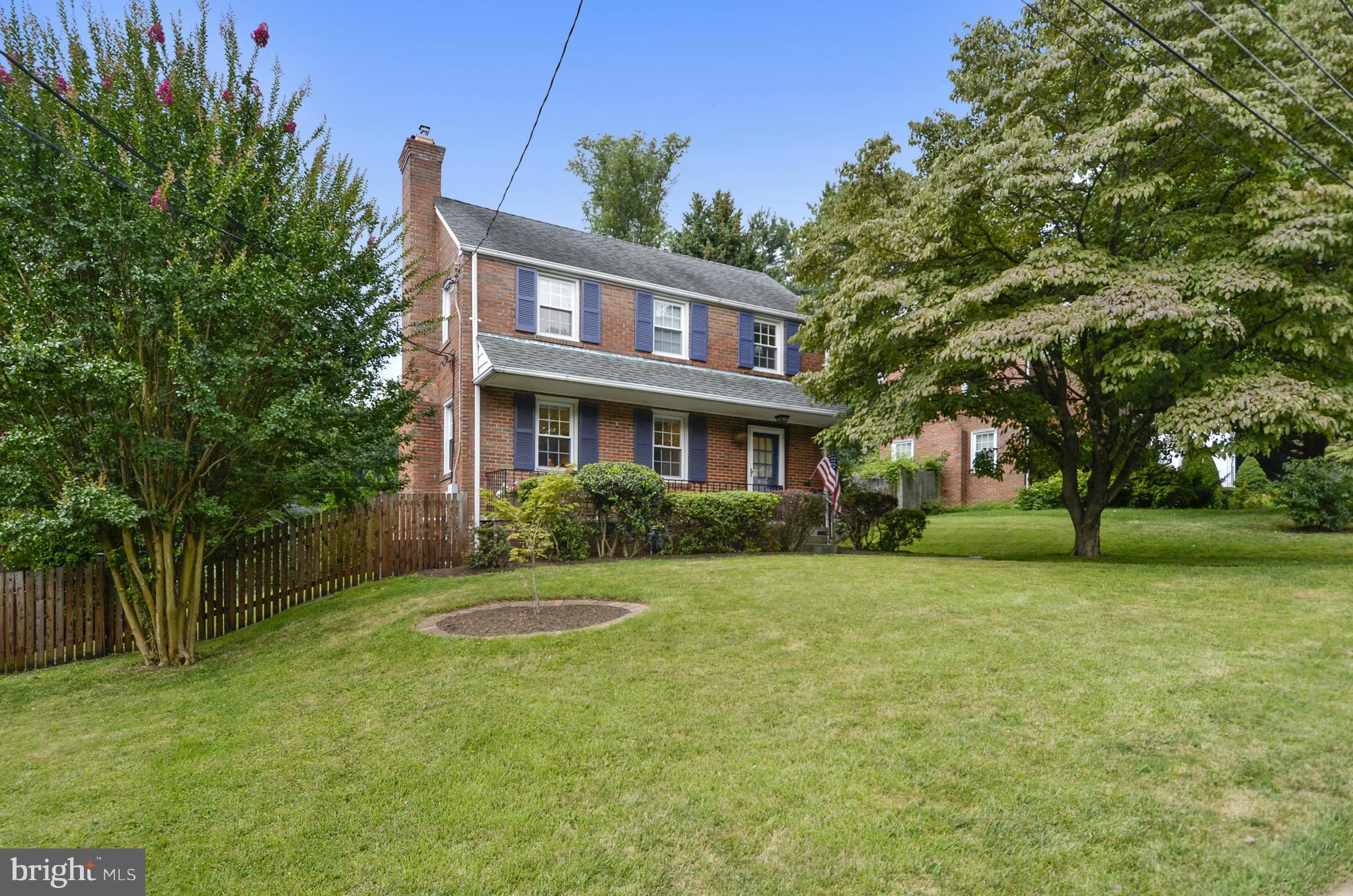 WOODSIDE FOREST - Residential