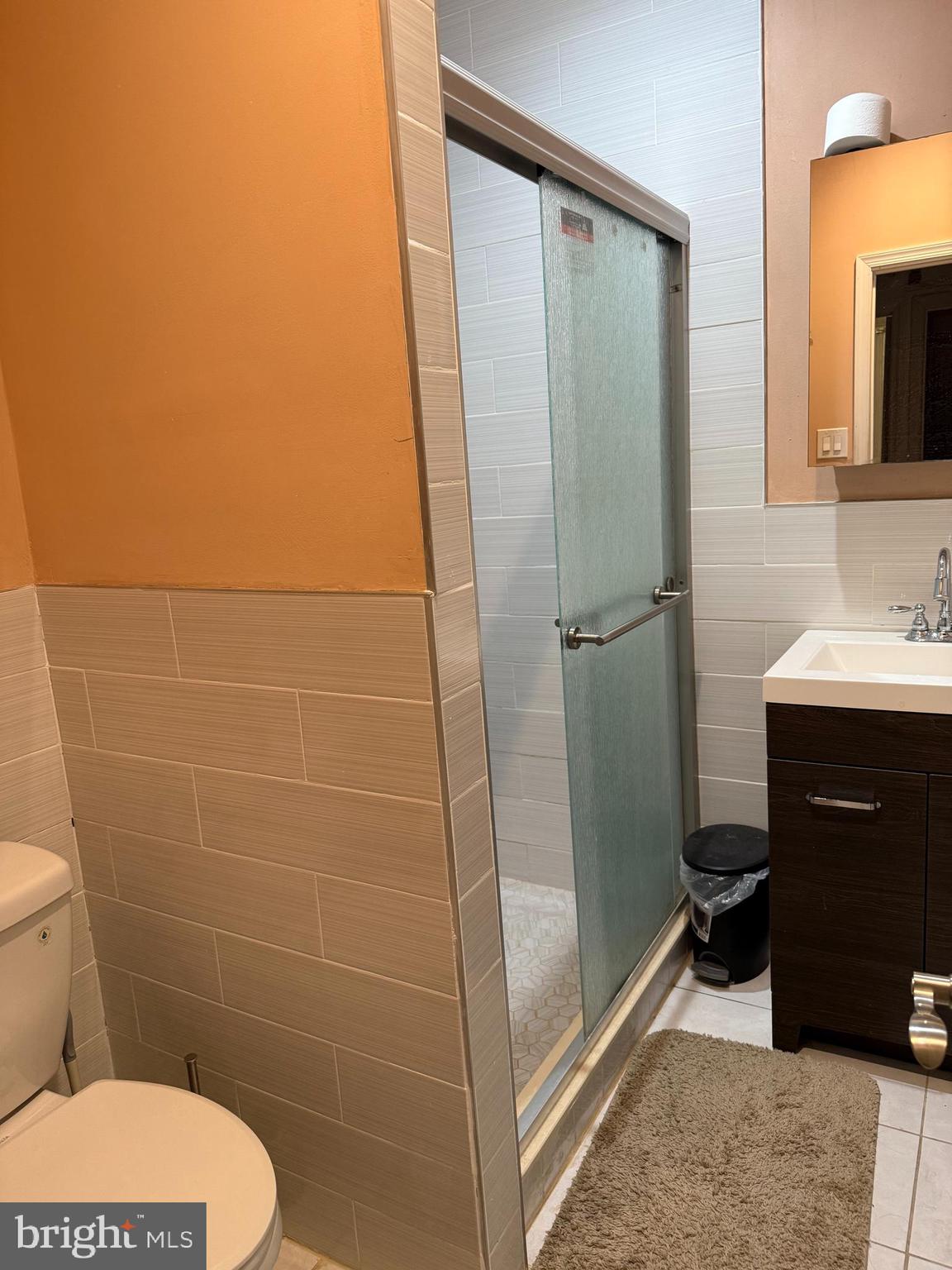 UNIVERSITY CITY - Residential Lease