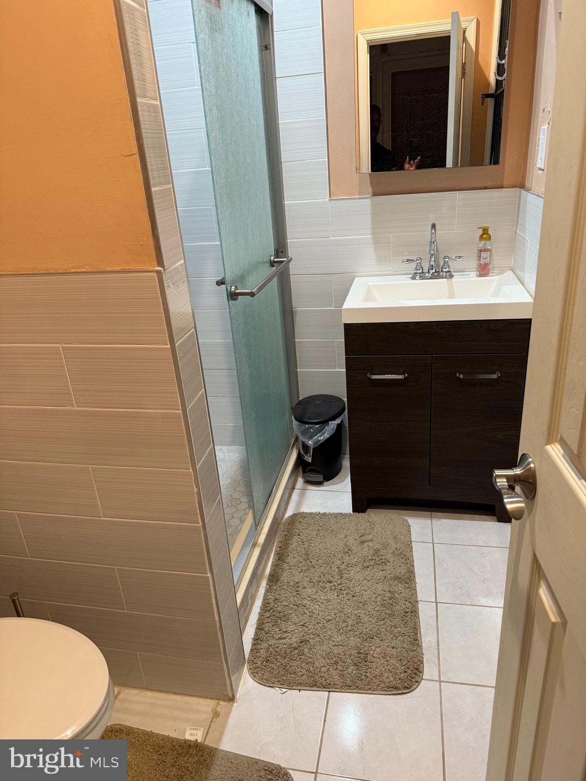 UNIVERSITY CITY - Residential Lease