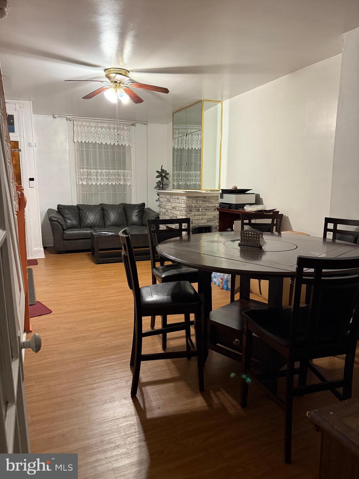 UNIVERSITY CITY - Residential Lease