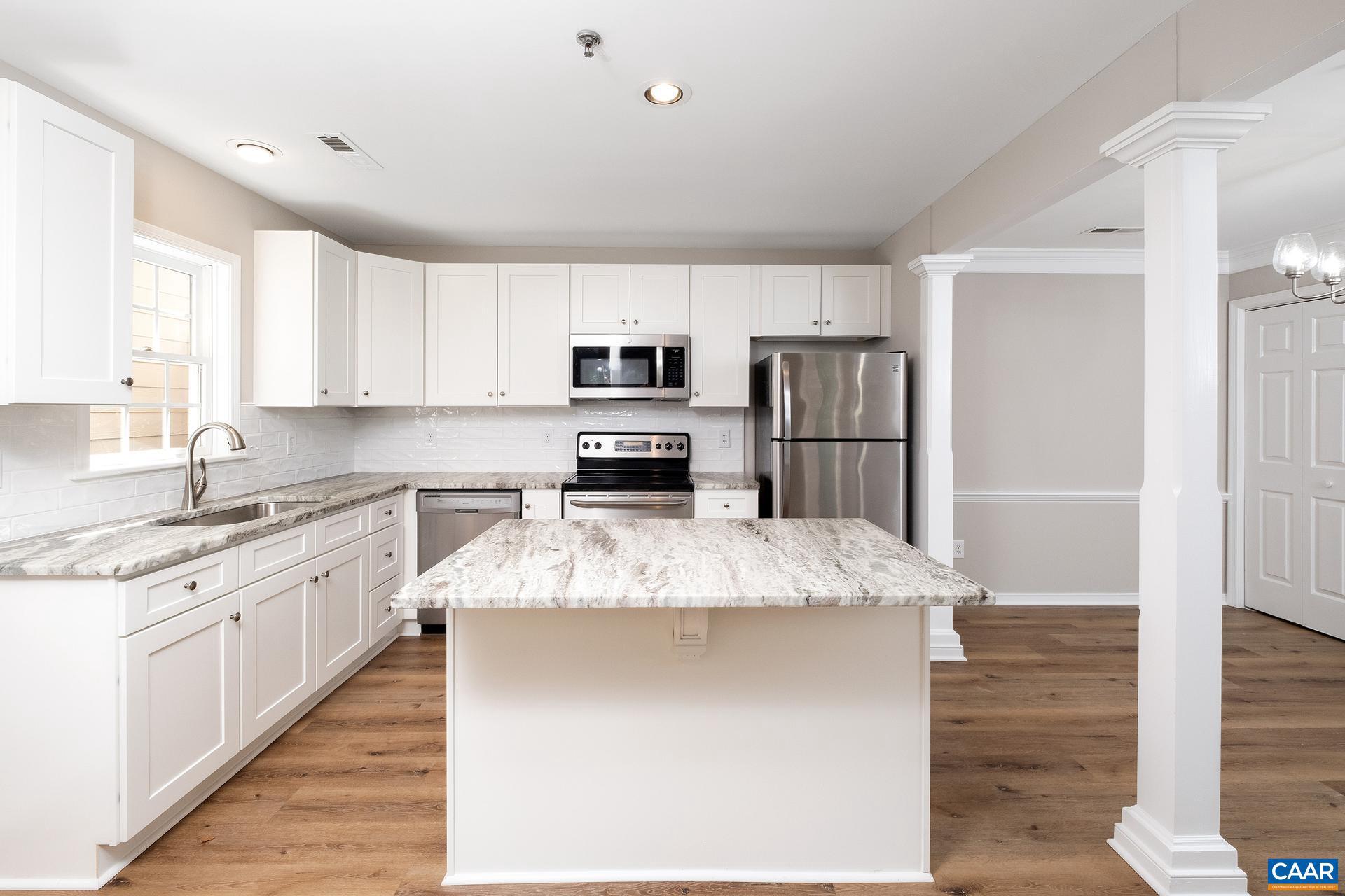 3431 MOUBRY LN