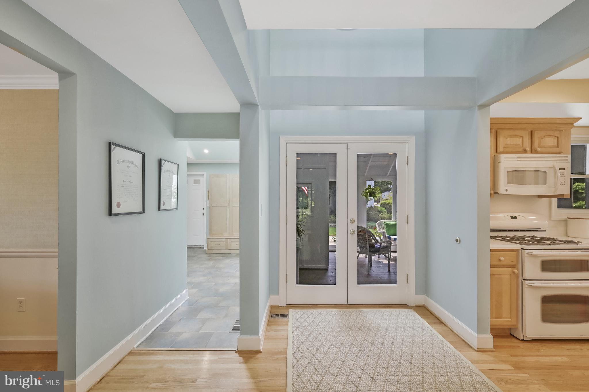 GOLF CLUB MANOR - Residential