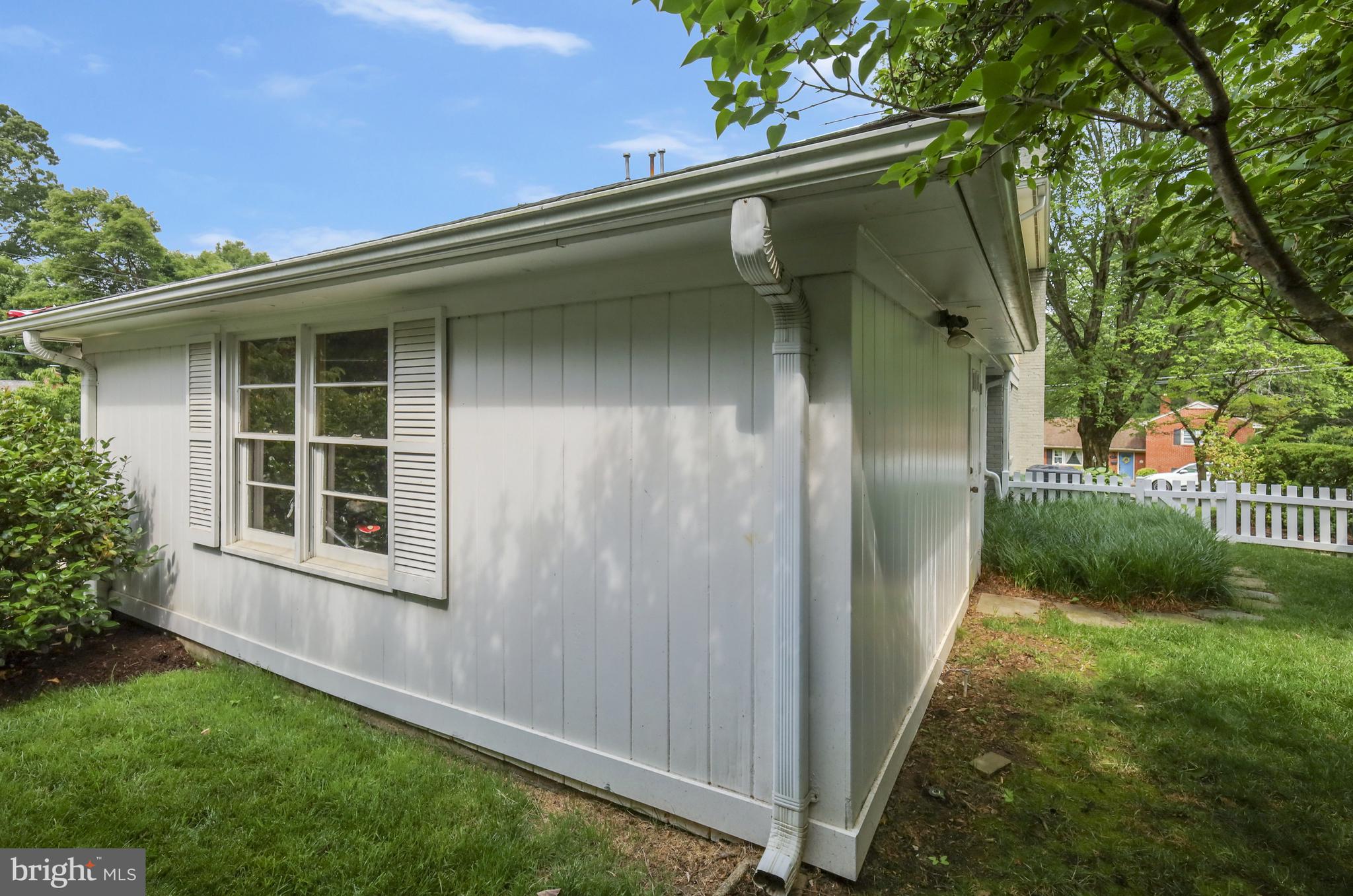 GOLF CLUB MANOR - Residential