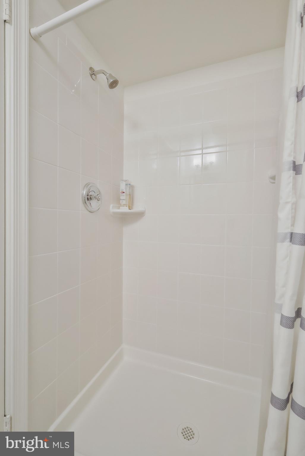 GOLF CLUB MANOR - Residential