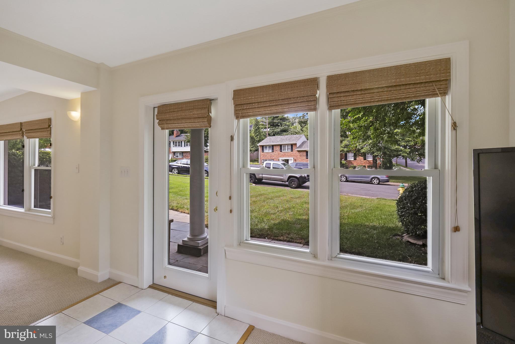 GOLF CLUB MANOR - Residential